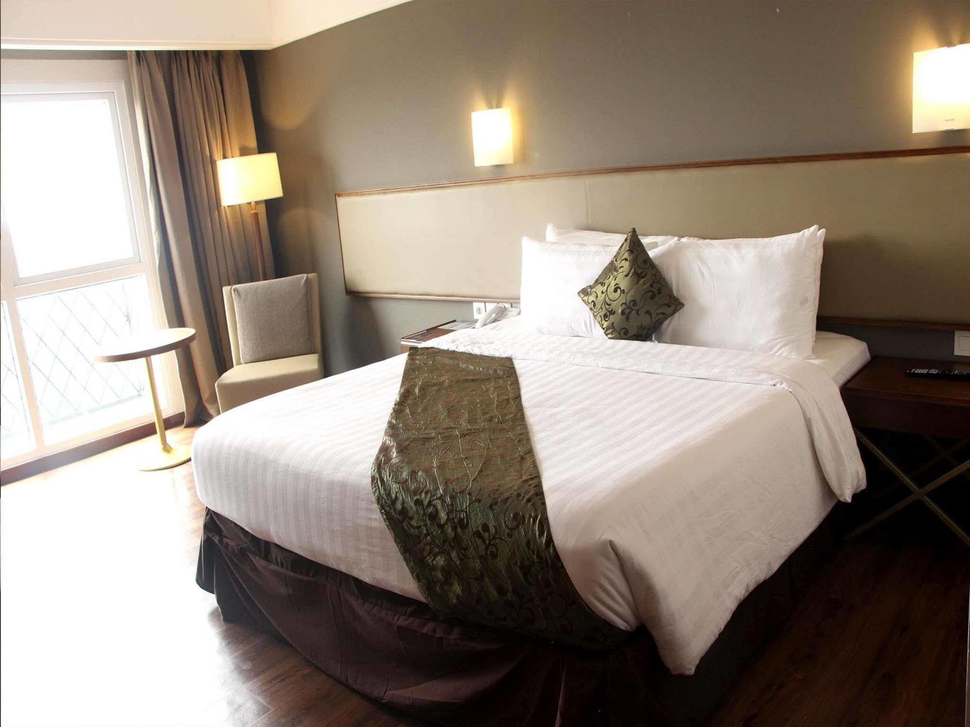 Swiss-Belhotel Bogor Dış mekan fotoğraf